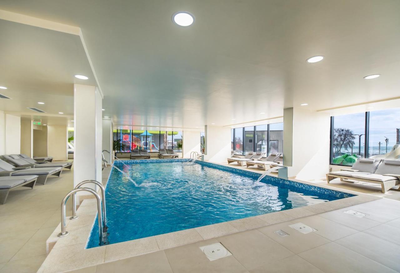 Crystal 26 Apartment - Spa Pool Beach Resort Navodari Luaran gambar